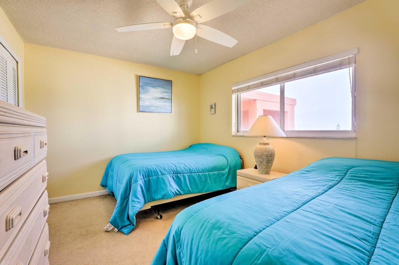 Oceanfront Cocoa Beach Condo With View Walk To Pier Bagian luar foto