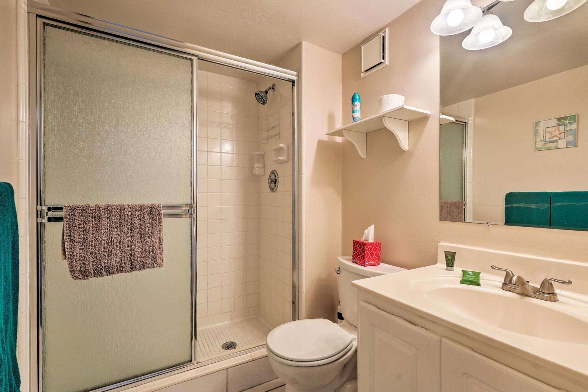 Oceanfront Cocoa Beach Condo With View Walk To Pier Bagian luar foto